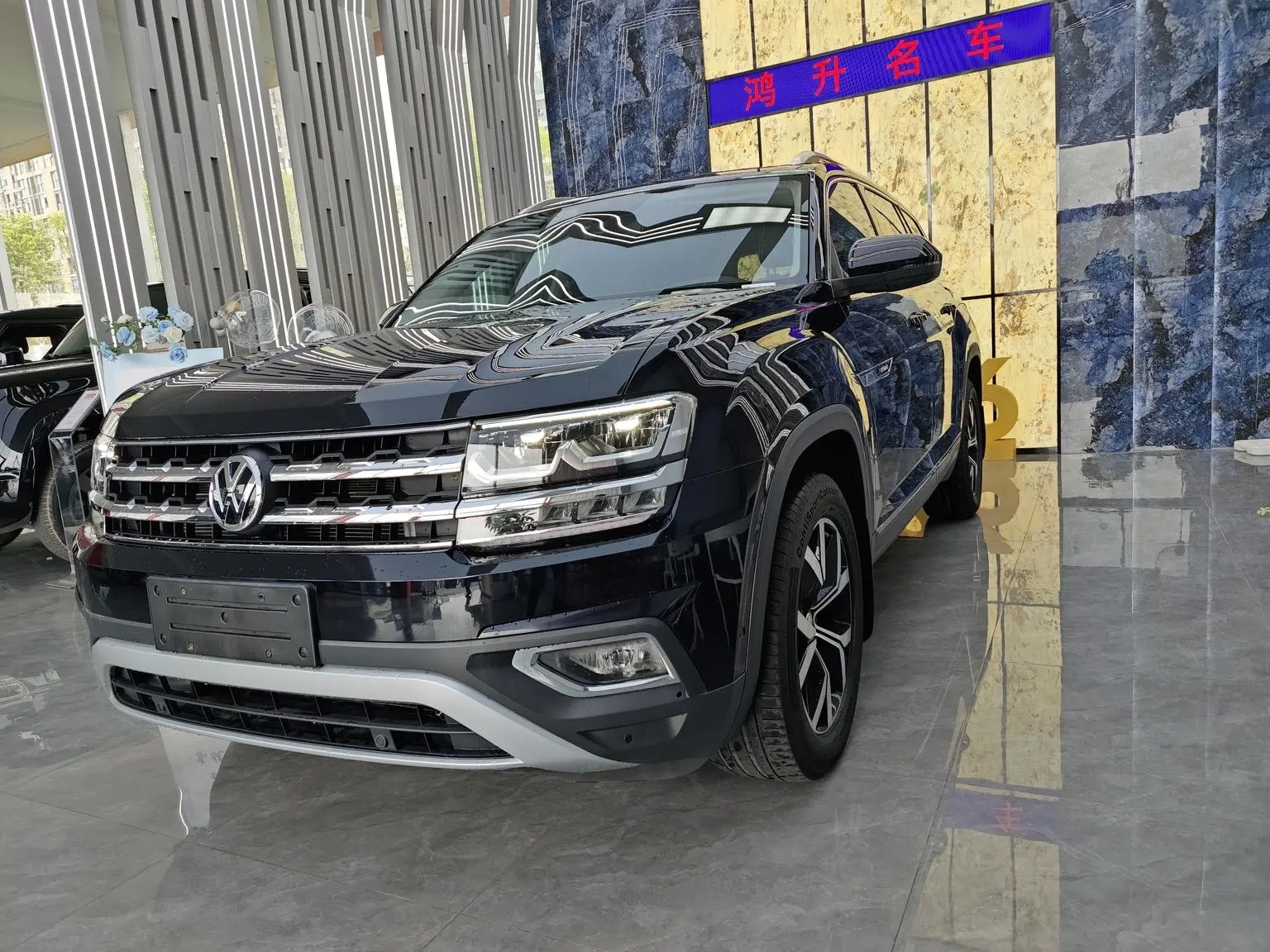 Main__Slider__Photo:undefined undefined 2020-0