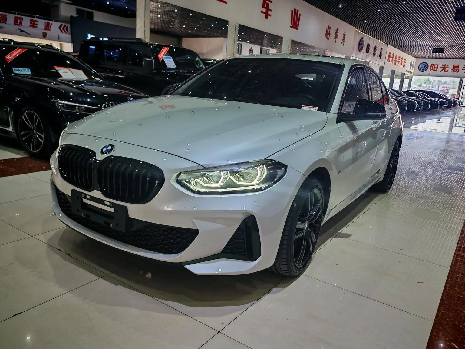 Main__Slider__Photo:undefined undefined 2023-0