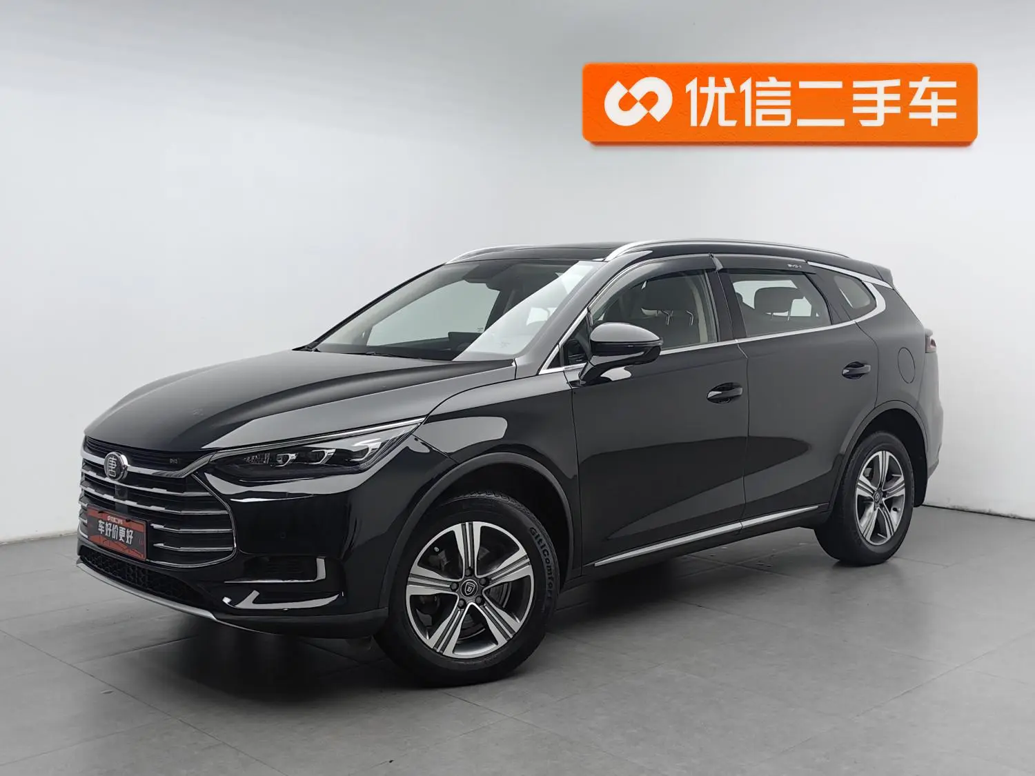 Main__Slider__Photo:undefined undefined 2019-0