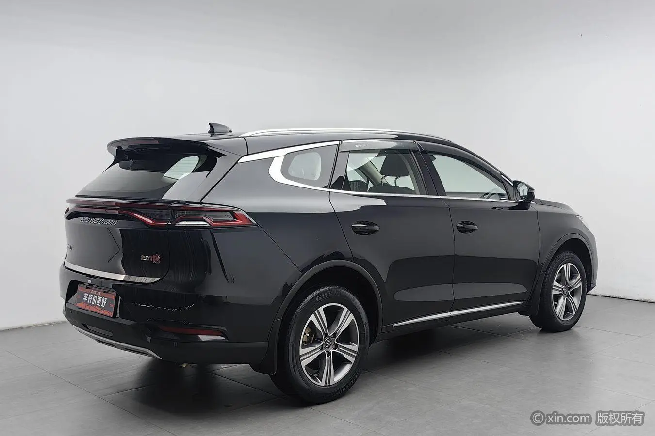 Main__Slider__Photo:undefined undefined 2019-1