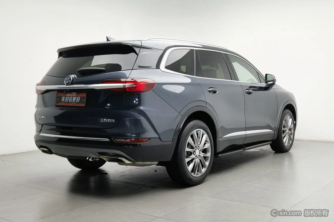 Main__Slider__Photo:undefined undefined 2020-1