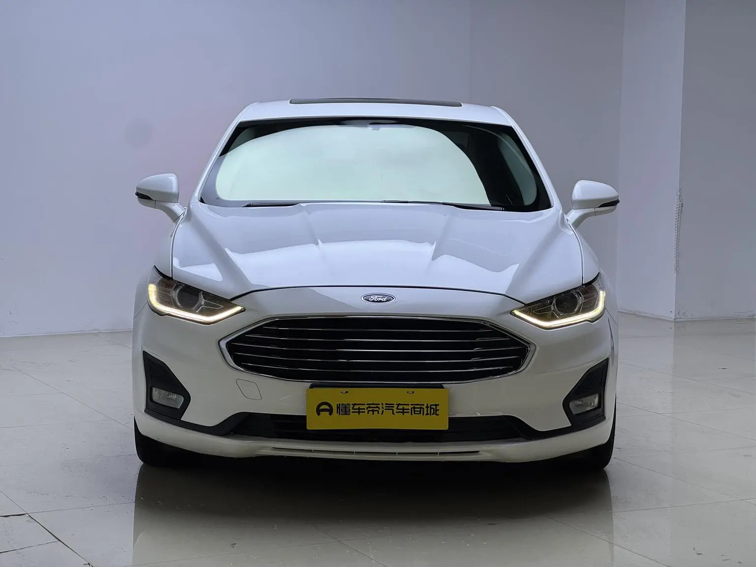 Main__Slider__Photo:undefined undefined 2019-1