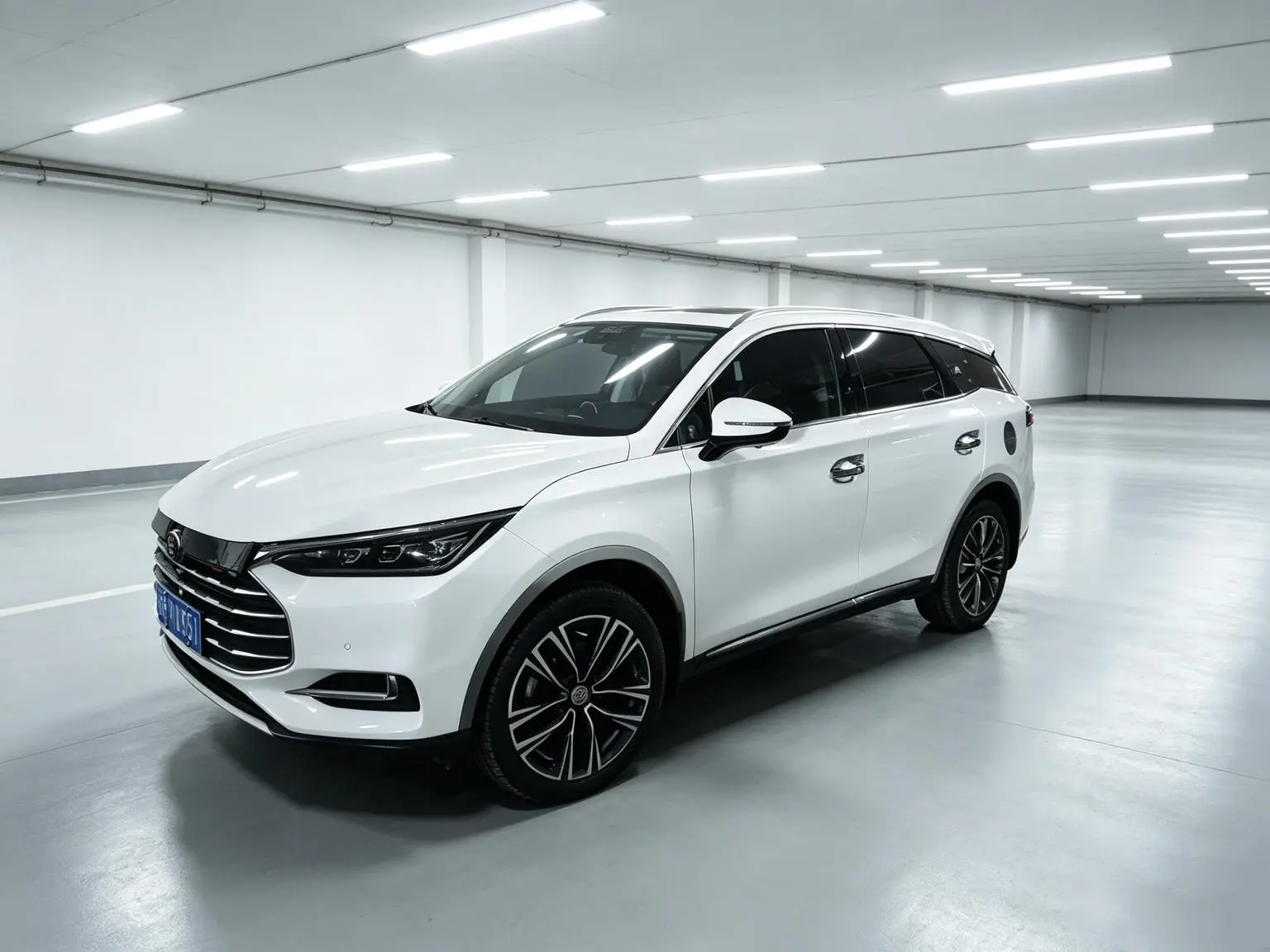 Main__Slider__Photo:undefined undefined 2019-0