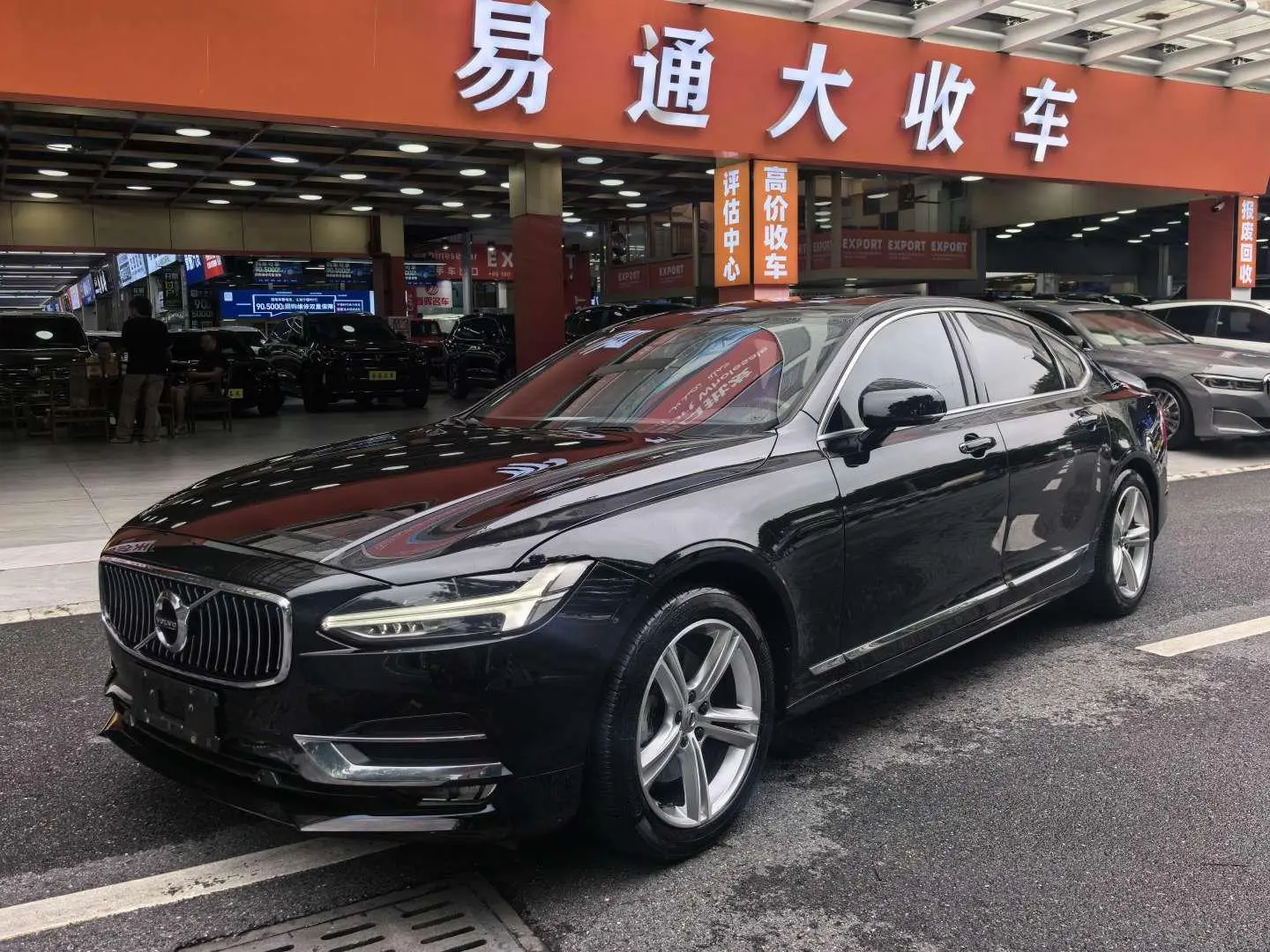 Main__Slider__Photo:undefined undefined 2019-0