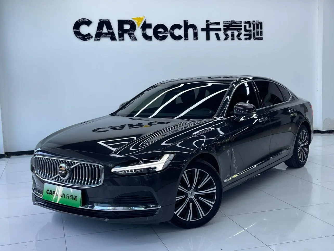 Main__Slider__Photo:undefined undefined 2022-0