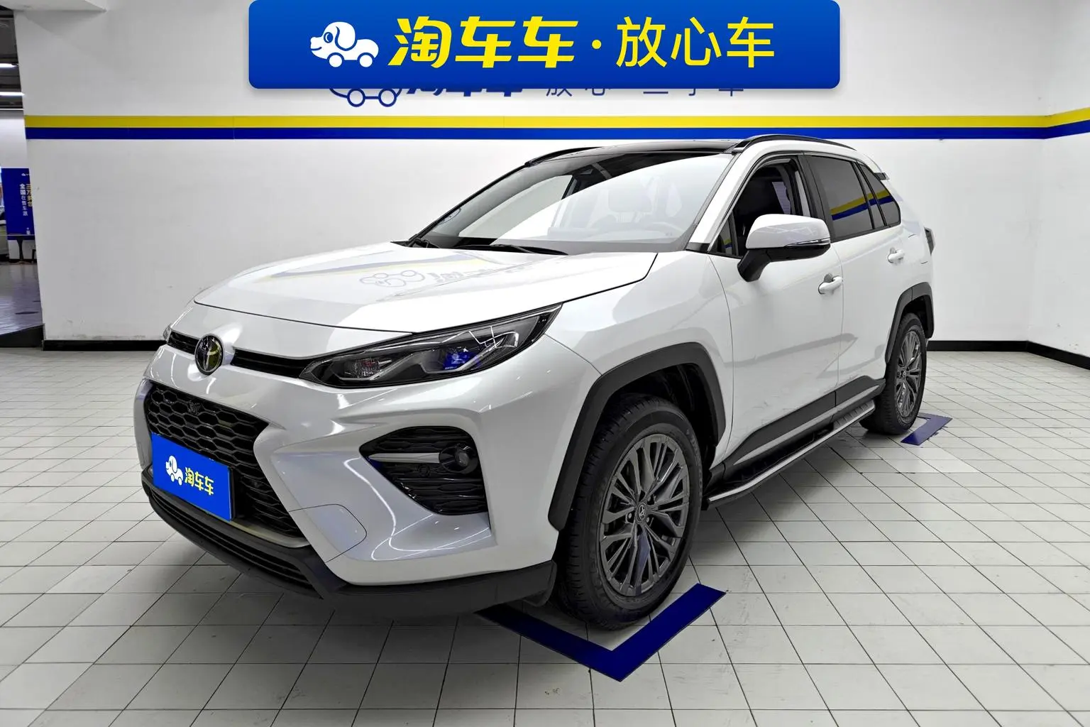 Main__Slider__Photo:undefined undefined 2023-0
