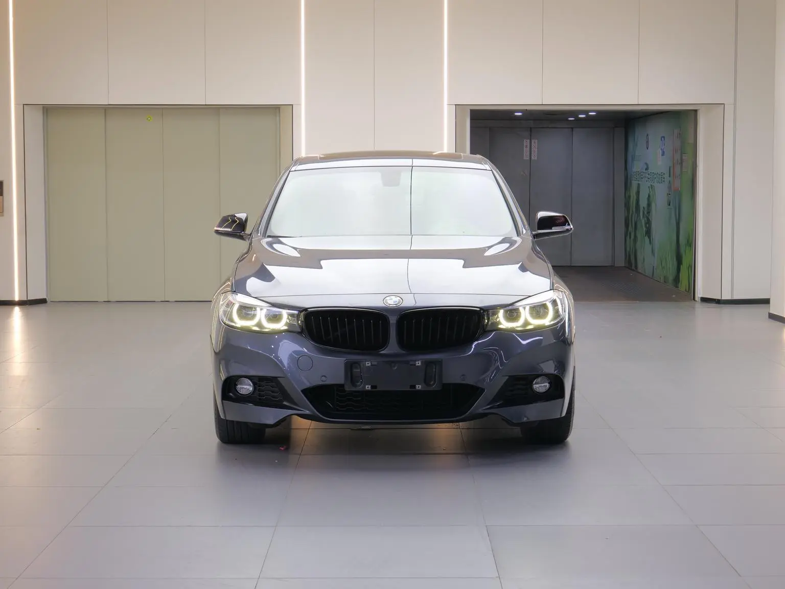 Main__Slider__Photo:undefined undefined 2020-1
