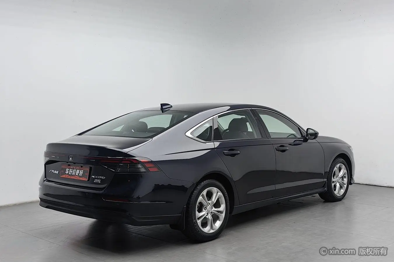 Main__Slider__Photo:undefined undefined 2023-1