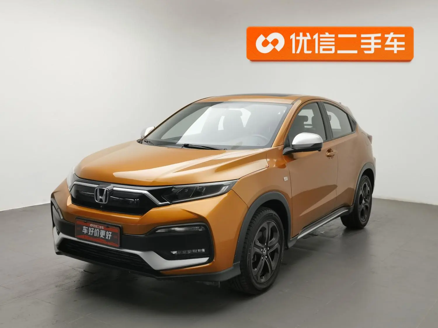 Main__Slider__Photo:undefined undefined 2019-0