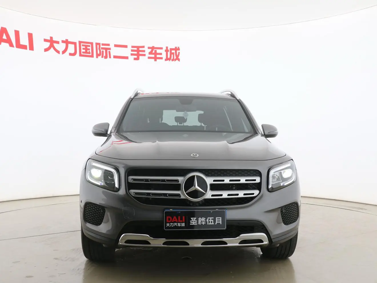 Main__Slider__Photo:undefined undefined 2021-1