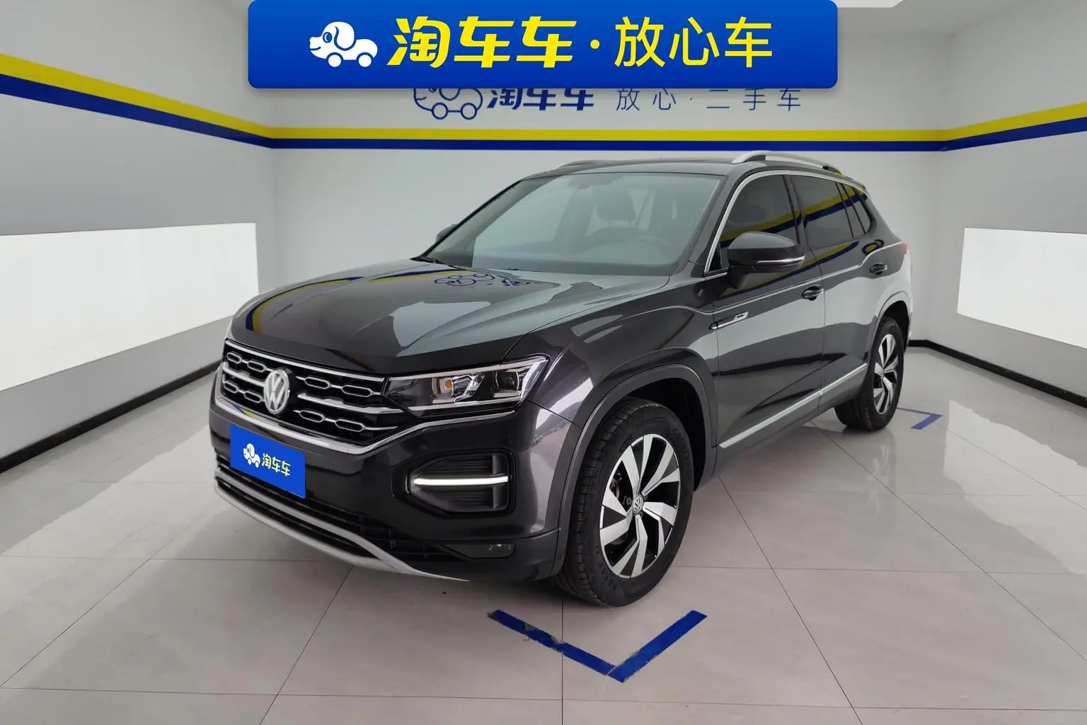 Main__Slider__Photo:undefined undefined 2020-0