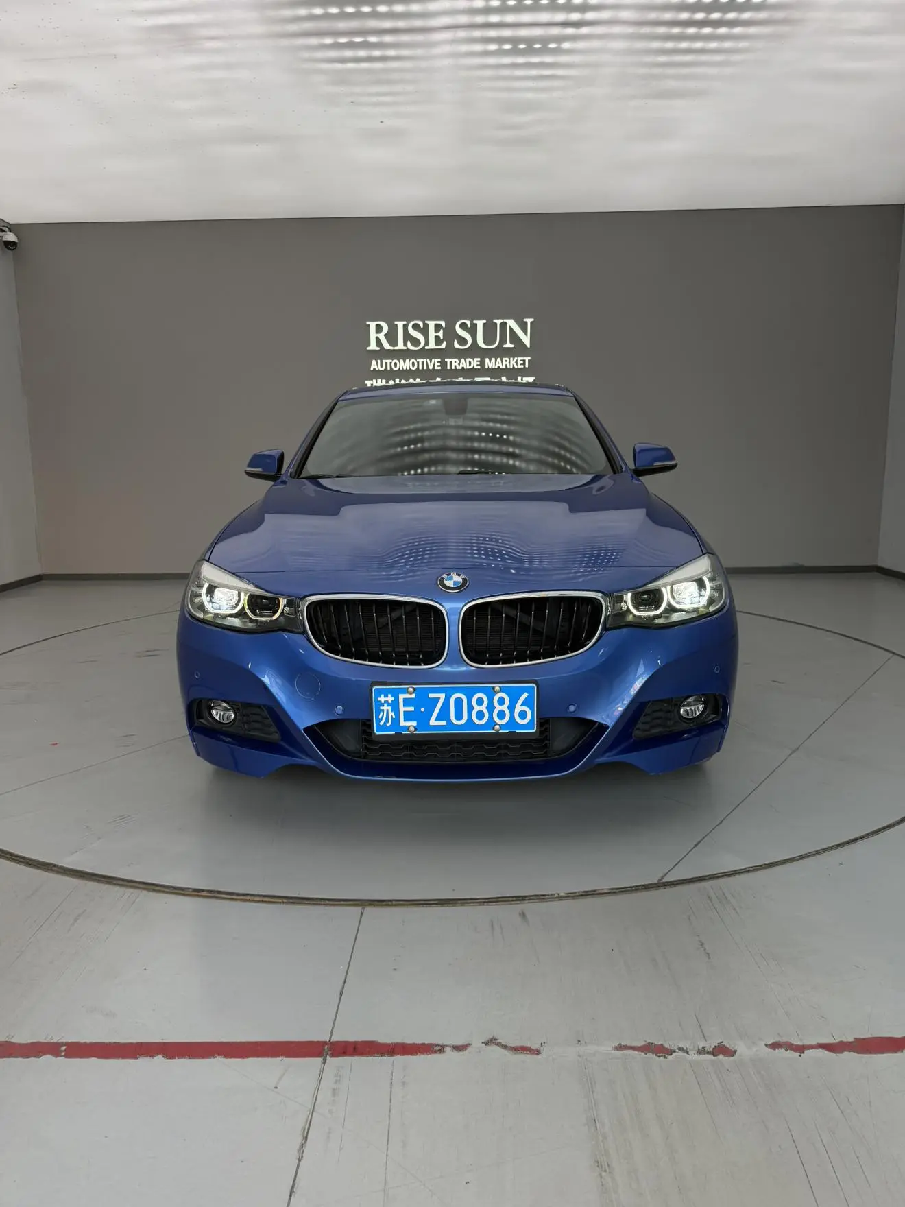 Main__Slider__Photo:undefined undefined 2019-1