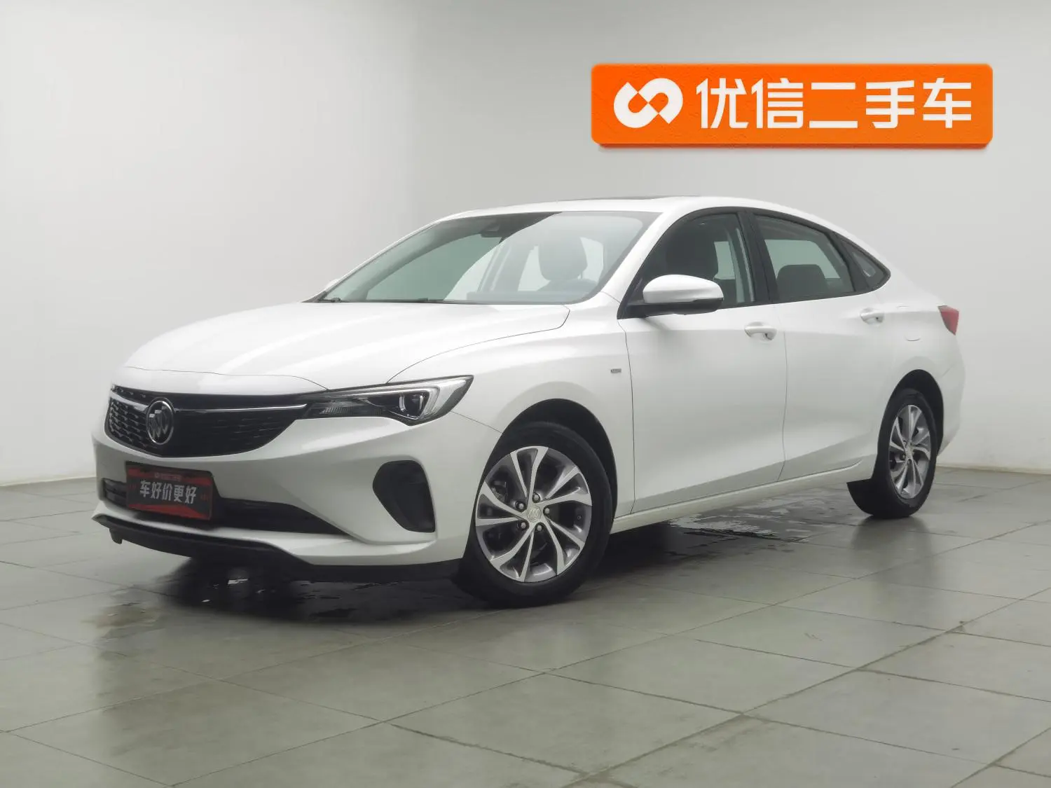 Main__Slider__Photo:undefined undefined 2023-0