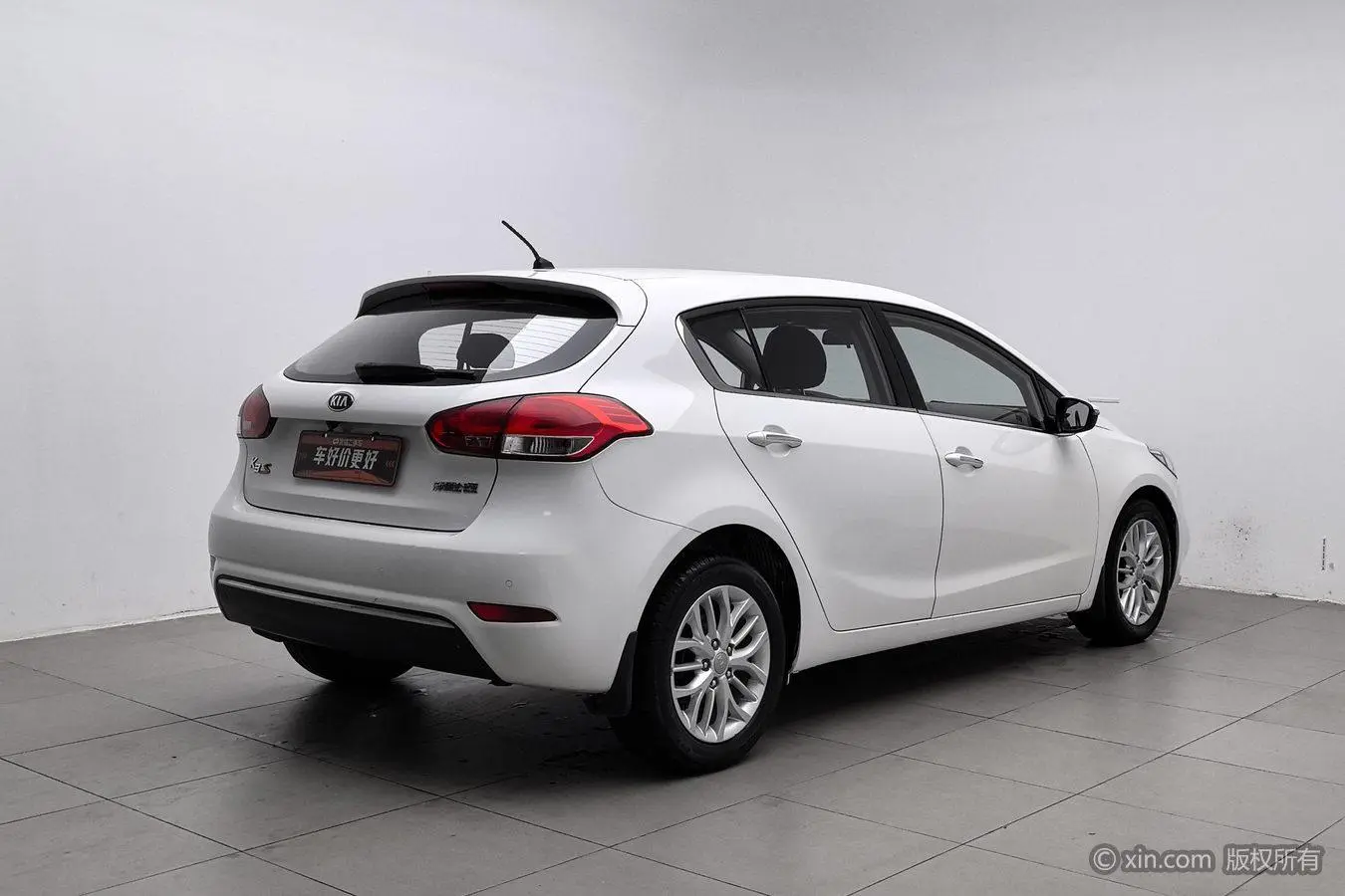 Main__Slider__Photo:undefined undefined 2014-1