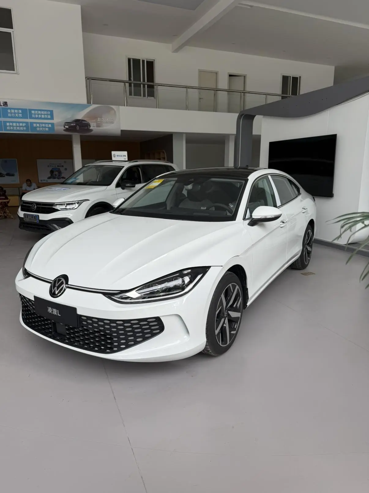 Main__Slider__Photo:undefined undefined 2025-0