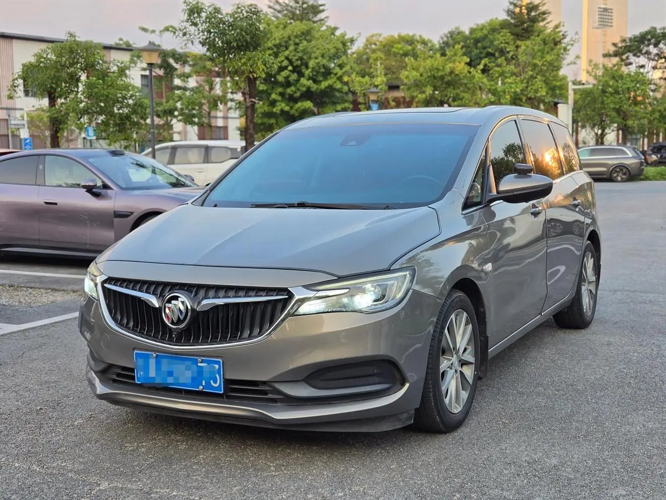 Main__Slider__Photo:undefined undefined 2019-0