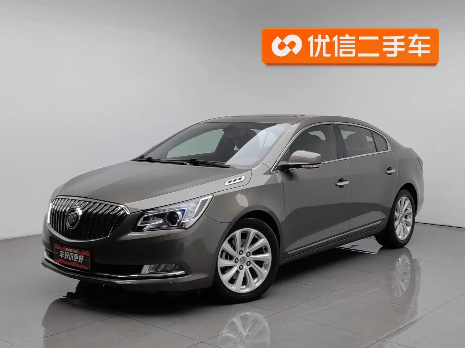 Main__Slider__Photo:undefined undefined 2014-0