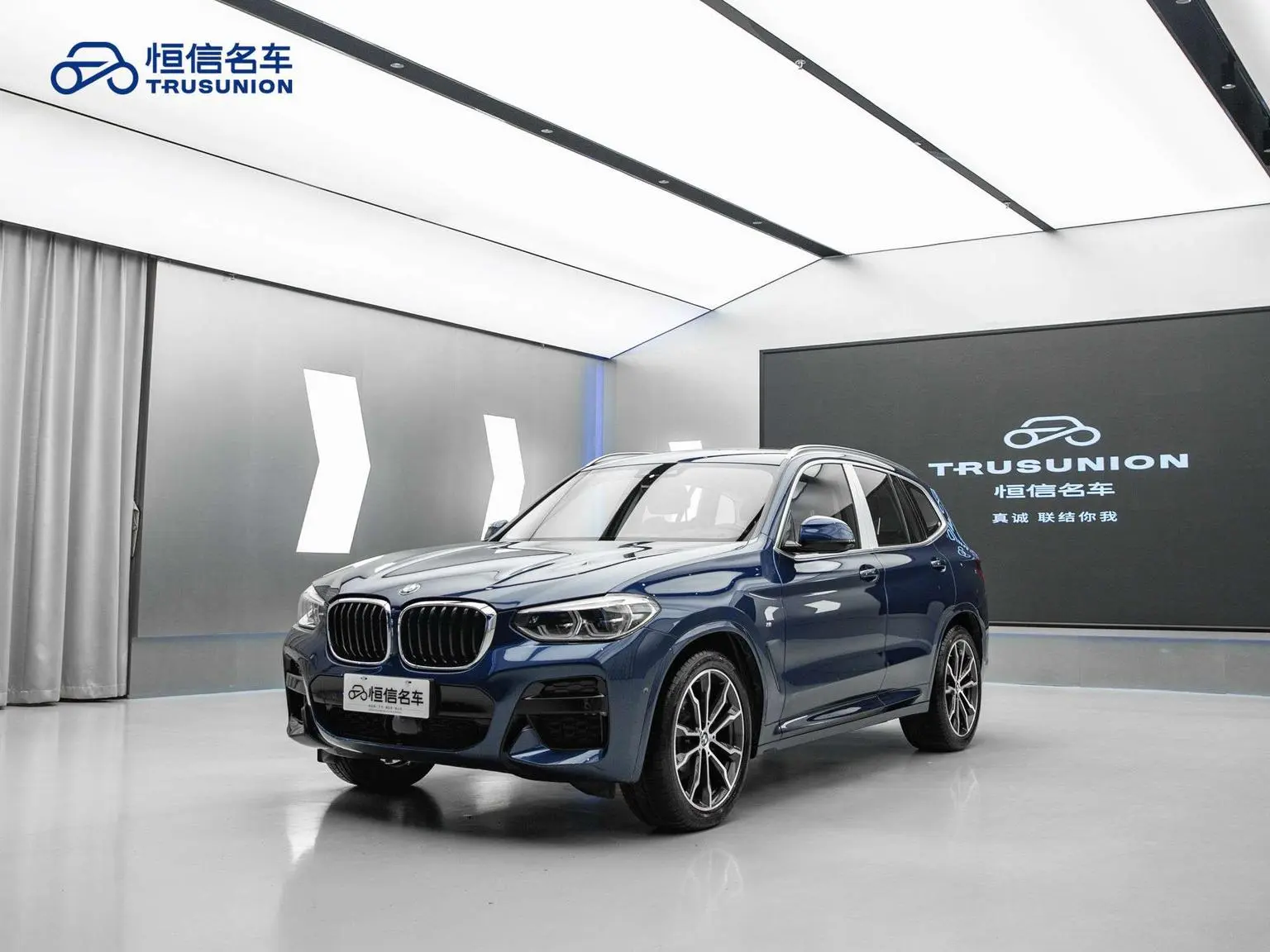 Main__Slider__Photo:undefined undefined 2021-0