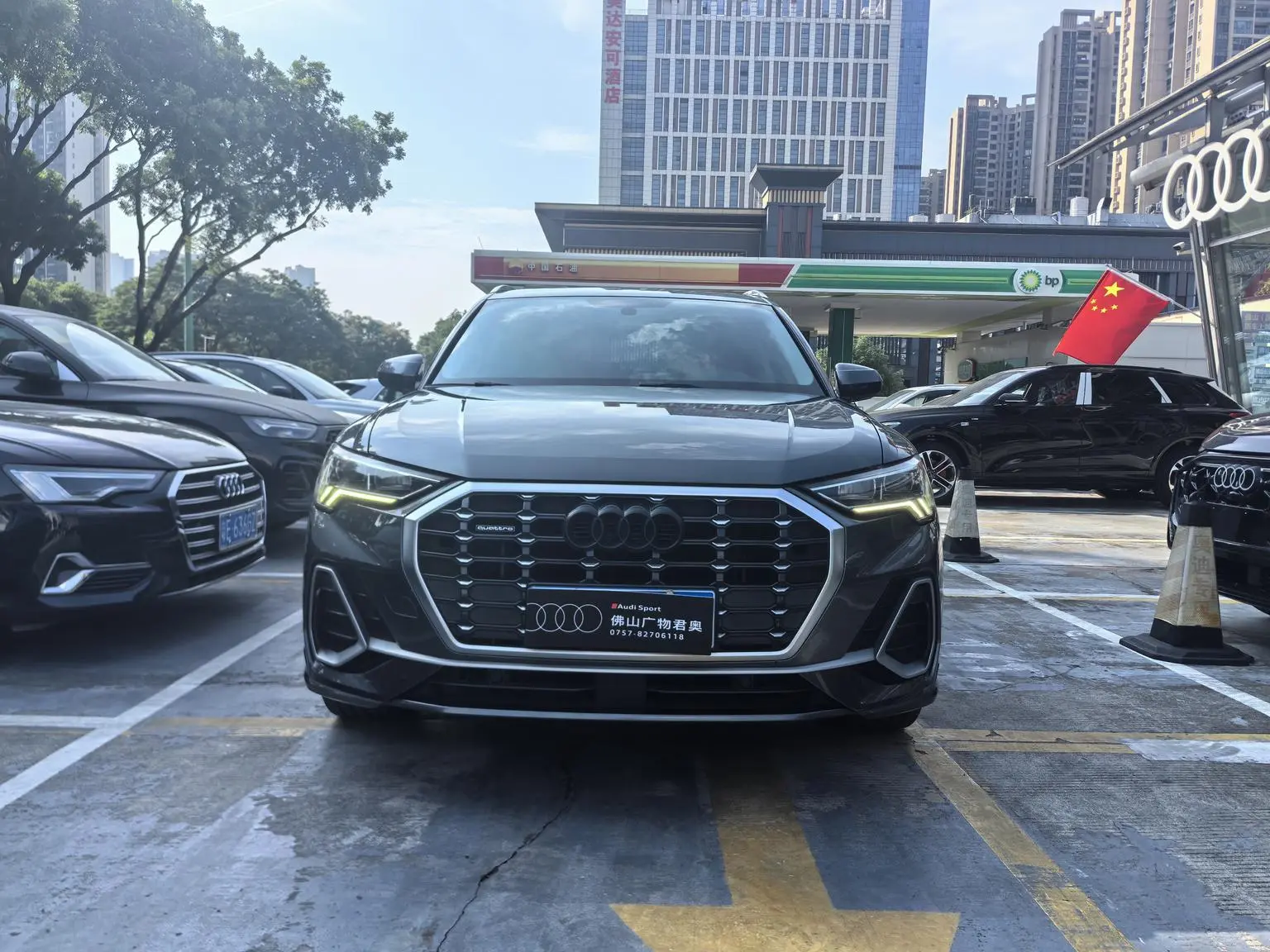 Main__Slider__Photo:undefined undefined 2019-1