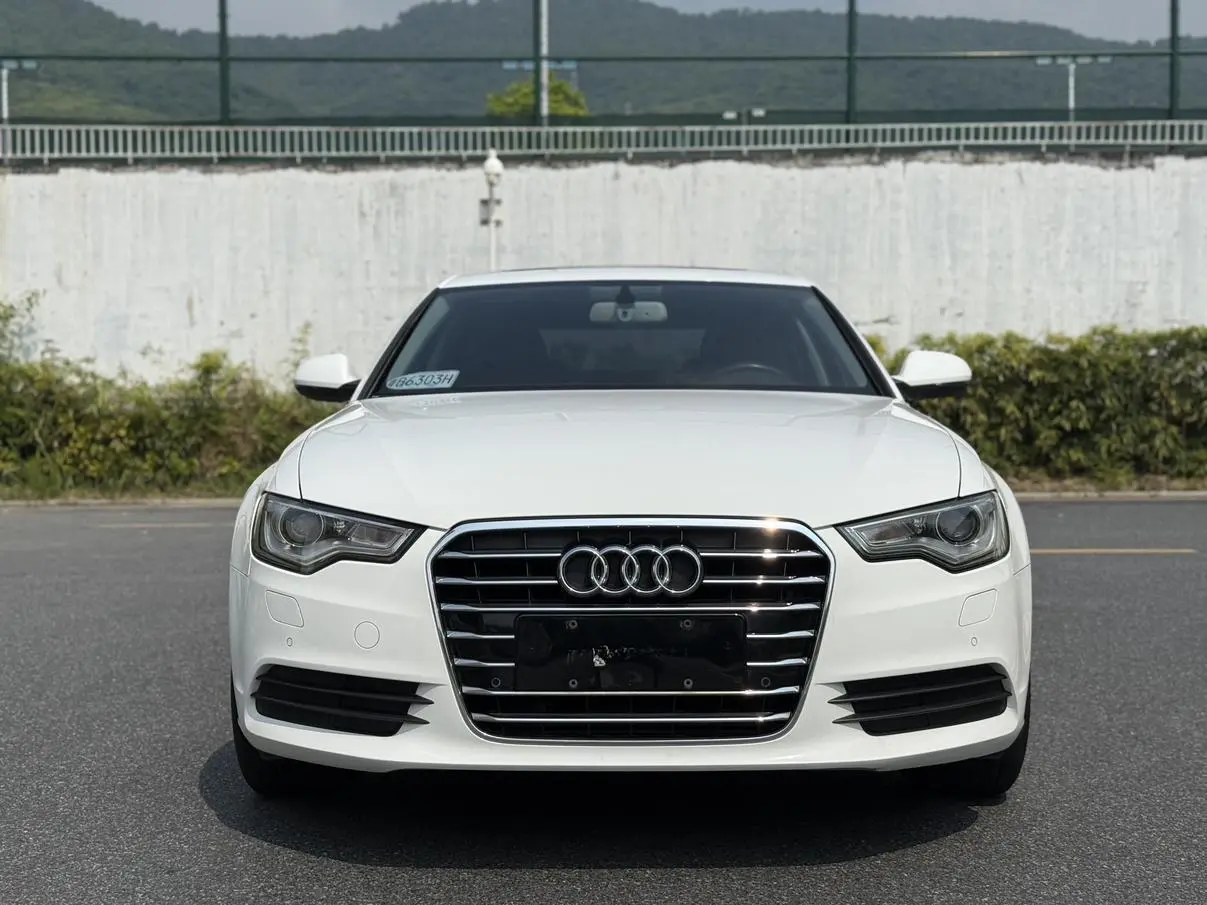 Main__Slider__Photo:undefined undefined 2015-1