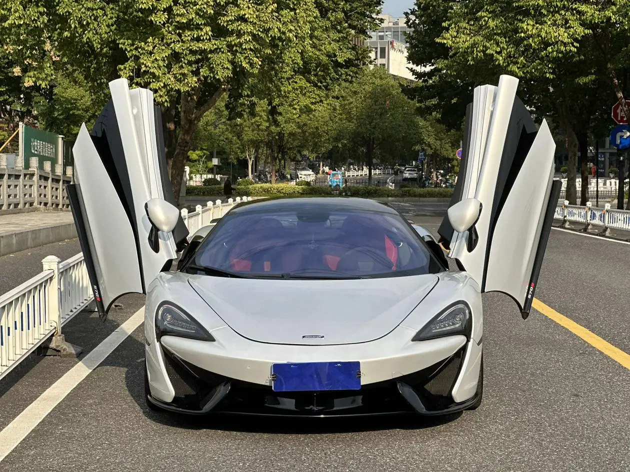 Main__Slider__Photo:undefined undefined 2015-1