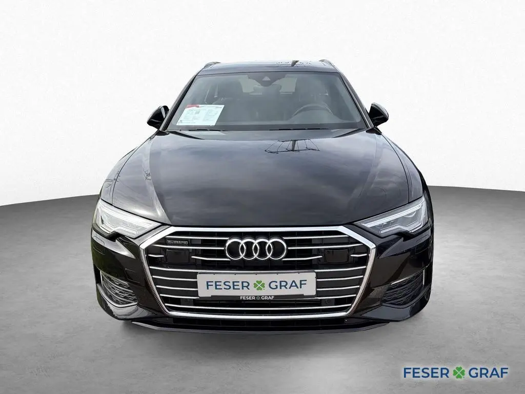 Main__Slider__Photo:Audi A6 Avant 45 TFSI qu Stronic - MATRIX - PANORAMA 05/2023-1