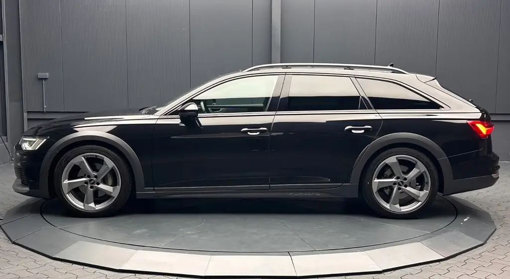 Main__Slider__Photo:Audi A6 Allroad 40 TDI quattro*20Zoll*PANORAMA*Matrix 06/2023-1