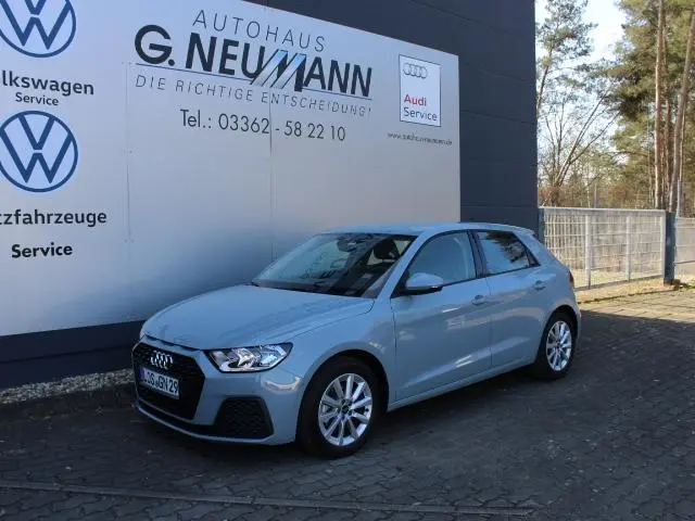 Main__Slider__Photo:Audi A1 Sportback 30 TFSI basis S tronic KLIMA ALU 01/2025-1