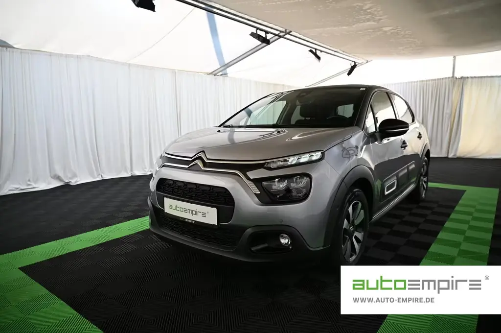 Main__Slider__Photo:Citroën C3 1.2 PT 110 Shine LED/NAVI/T-WINKEL/KEYLESS/16 04/2023-0