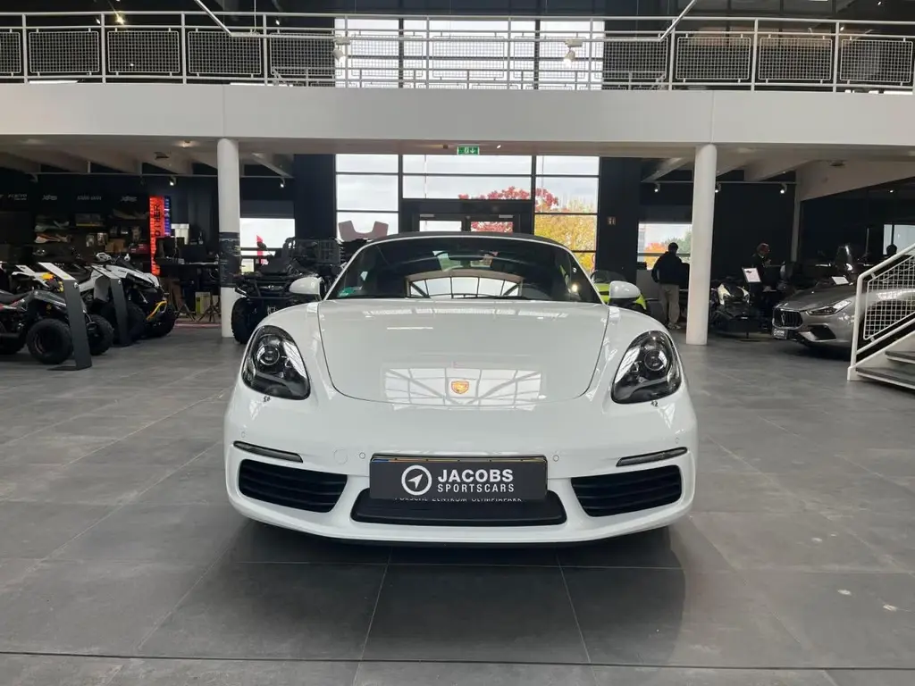 Main__Slider__Photo:Porsche Boxster 718 Boxster - Cabrio - 2.0L 12/2016-1