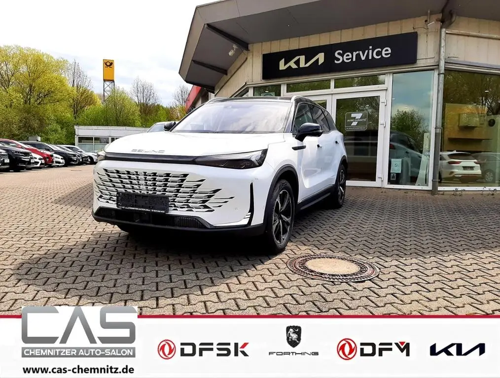 Main__Slider__Photo:BAIC Beijing X75 1.5T-GDI DCT7 360° KEYLESS MASSAGE L null-0