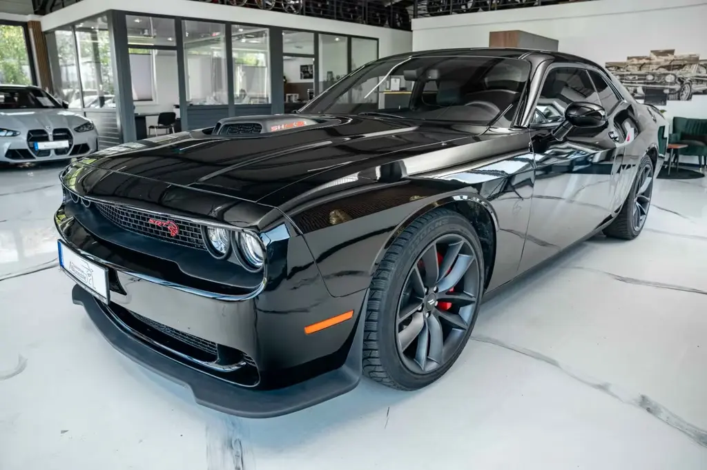 Main__Slider__Photo:Dodge Challenger 5,7 Hemi NAV ALPINE KAMERA 03/2021-0
