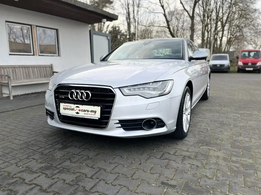 Main__Slider__Photo:Audi A6 / 45 TDI / quattro / KeylessGo / Matrix 01/2015-0