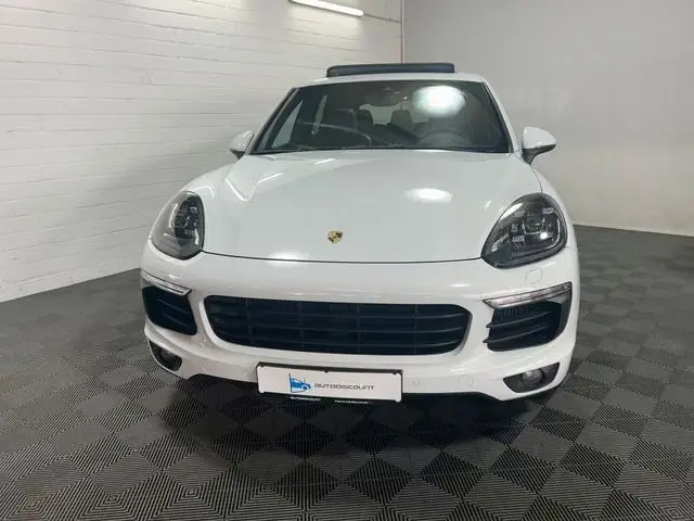 Main__Slider__Photo:Porsche Cayenne S 4.2 V8 Diesel CarPlay PDLS PANO BOSE 01/2015-1