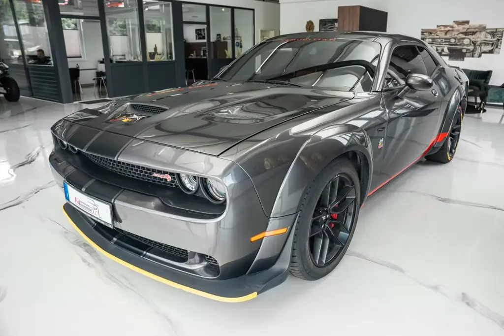Main__Slider__Photo:Dodge Challenger 6,4 SCAT PACK PLUS WIDE BODY 06/2019-0