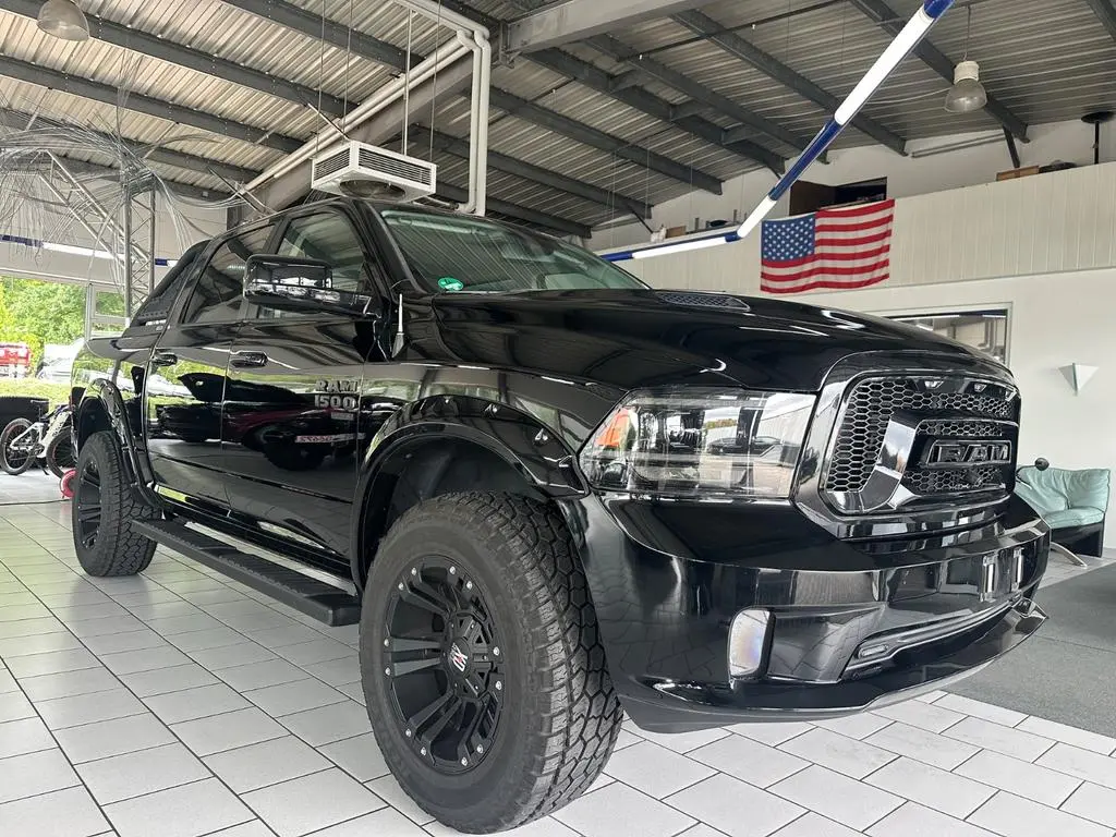 Main__Slider__Photo:Dodge RAM 5,7 Monster XXL Crewcab Leder 4x4 Night 12/2019-0