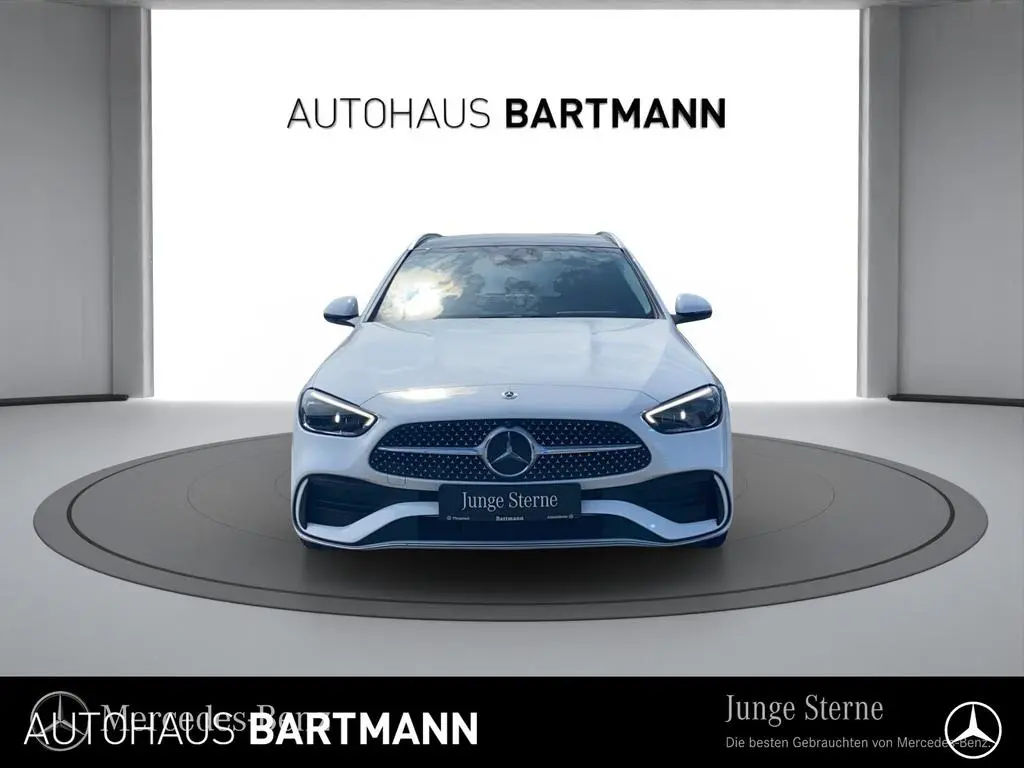 Main__Slider__Photo:Mercedes-Benz C 200 T AMG+PANO+DISTRONIC +360°+NAVI-MBUX+SPUR 05/2022-1