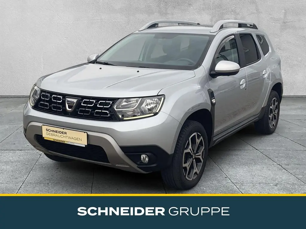 Main__Slider__Photo:Dacia Duster ADVENTURE TCe 150 2WD AHK+NAVI+SHZ+TEMPO 12/2019-0