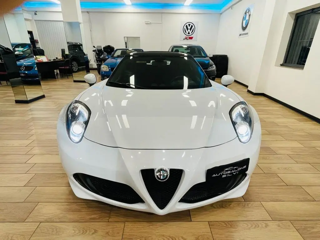 Main__Slider__Photo:Alfa Romeo 4C 1750 TBi Spider 240 cv TCT 10/2016-0