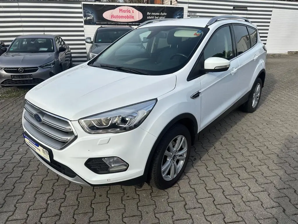 Main__Slider__Photo:Ford Kuga Zahnriemen neu 01/2018-0