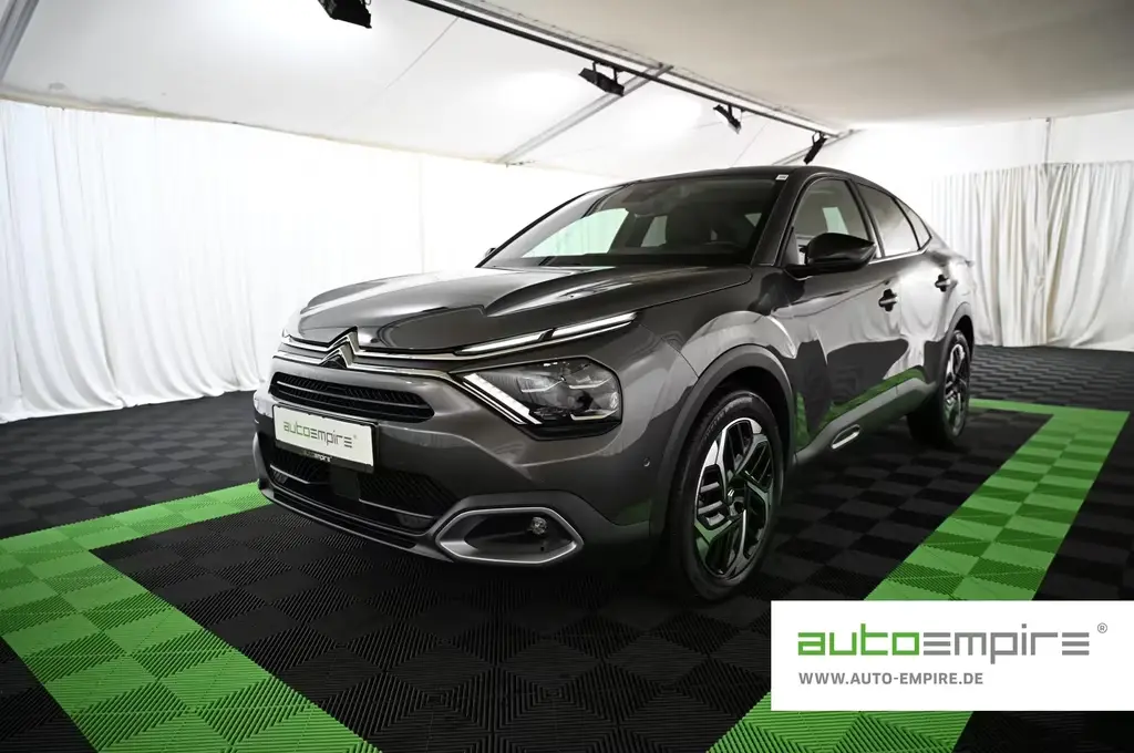 Main__Slider__Photo:Citroën C4 X 1.2 PT EAT8 130 MAX LED/NAV/SOUND/PANO/H-UP 04/2024-0