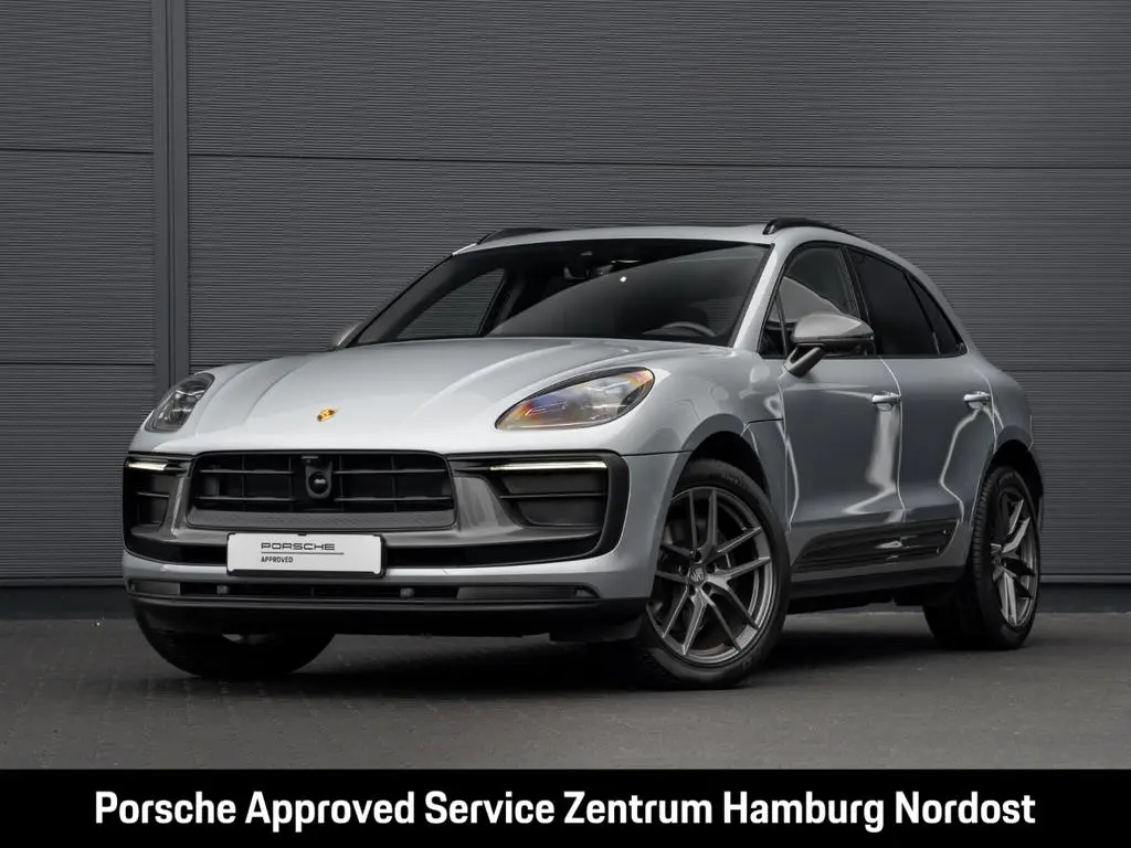 Main__Slider__Photo:Porsche Macan T Panorama Servolenkung Plus 03/2024-0