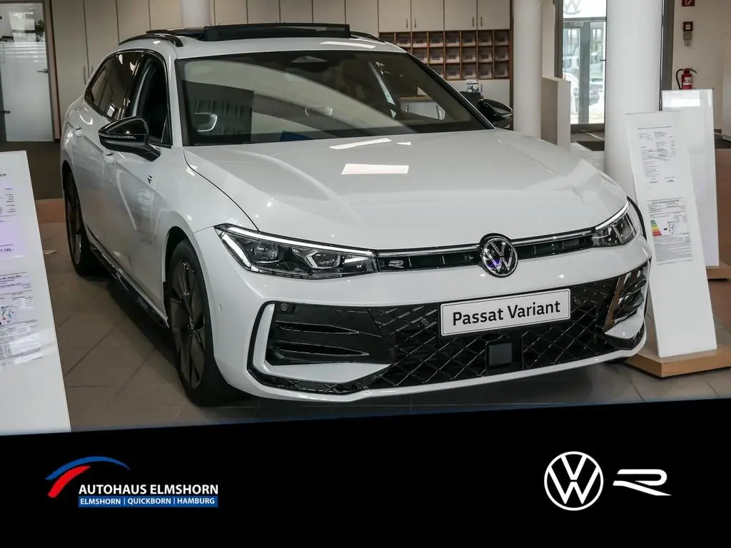 Main__Slider__Photo:Volkswagen Passat Variant Passat Var. R-Line 2.0 TDI DSG STANDHEIZ AHK PAN 01/2025-1