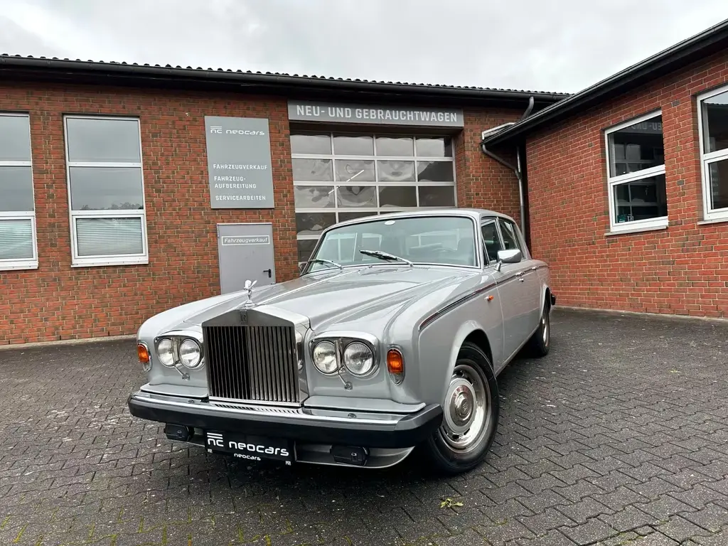 Main__Slider__Photo:Rolls-Royce Silver Shadow II I 6,6l I Klima I Leder 03/1981-0
