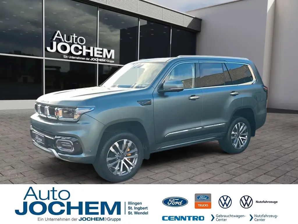 Main__Slider__Photo:BAIC BJ60 1x Mattgrün Inkl. Hohlraum- u. Unterbodenschutz null-0