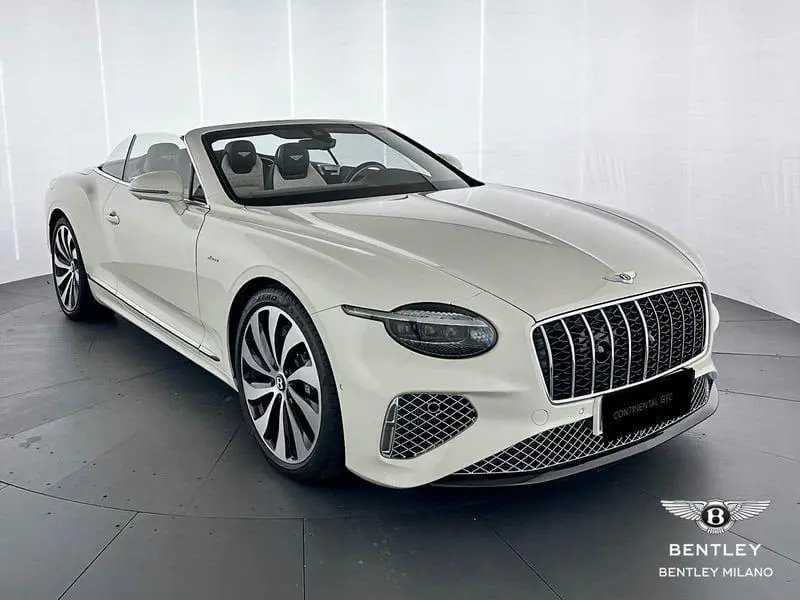 Main__Slider__Photo:Bentley Continental GTC Bentley Continental GTC 10/2025-0