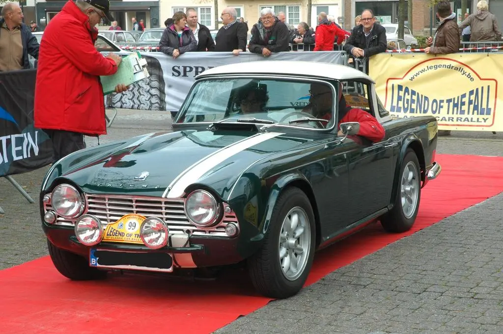 Main__Slider__Photo:Triumph TR4 07/1965-0