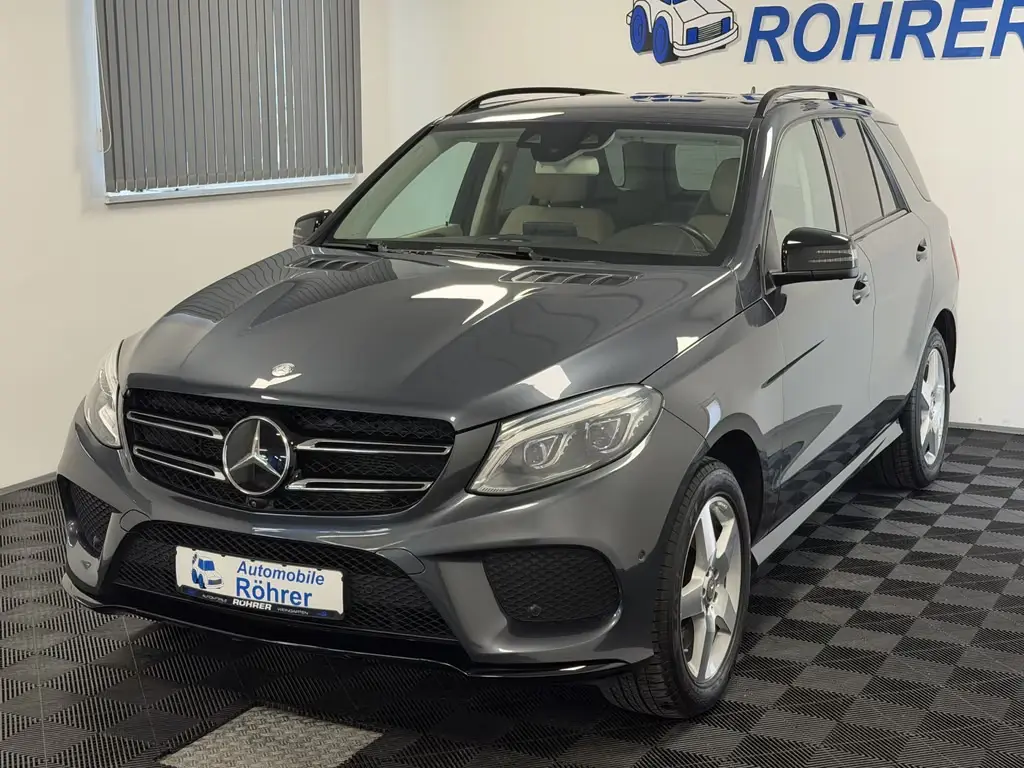 Main__Slider__Photo:Mercedes-Benz GLE 500 4Matic AMG Line Night AHK Standheizung 04/2016-1