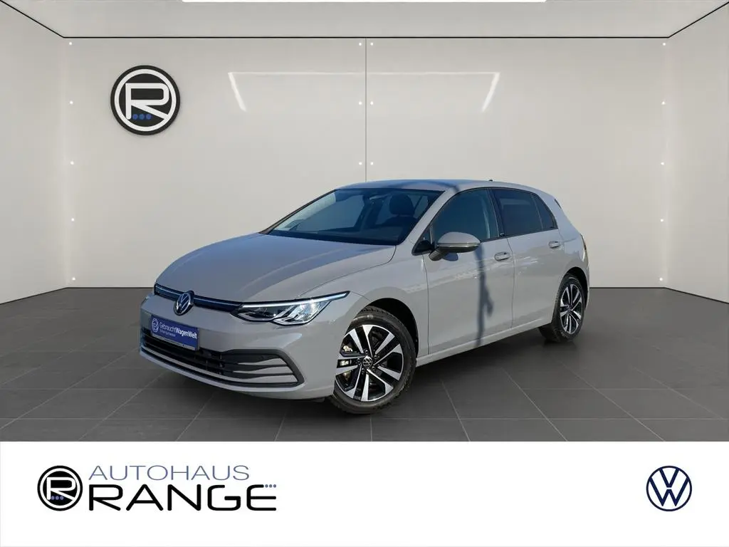 Main__Slider__Photo:Volkswagen Golf VIII 1.5 eTSI United *KAMERA SHZ* 10/2020-0