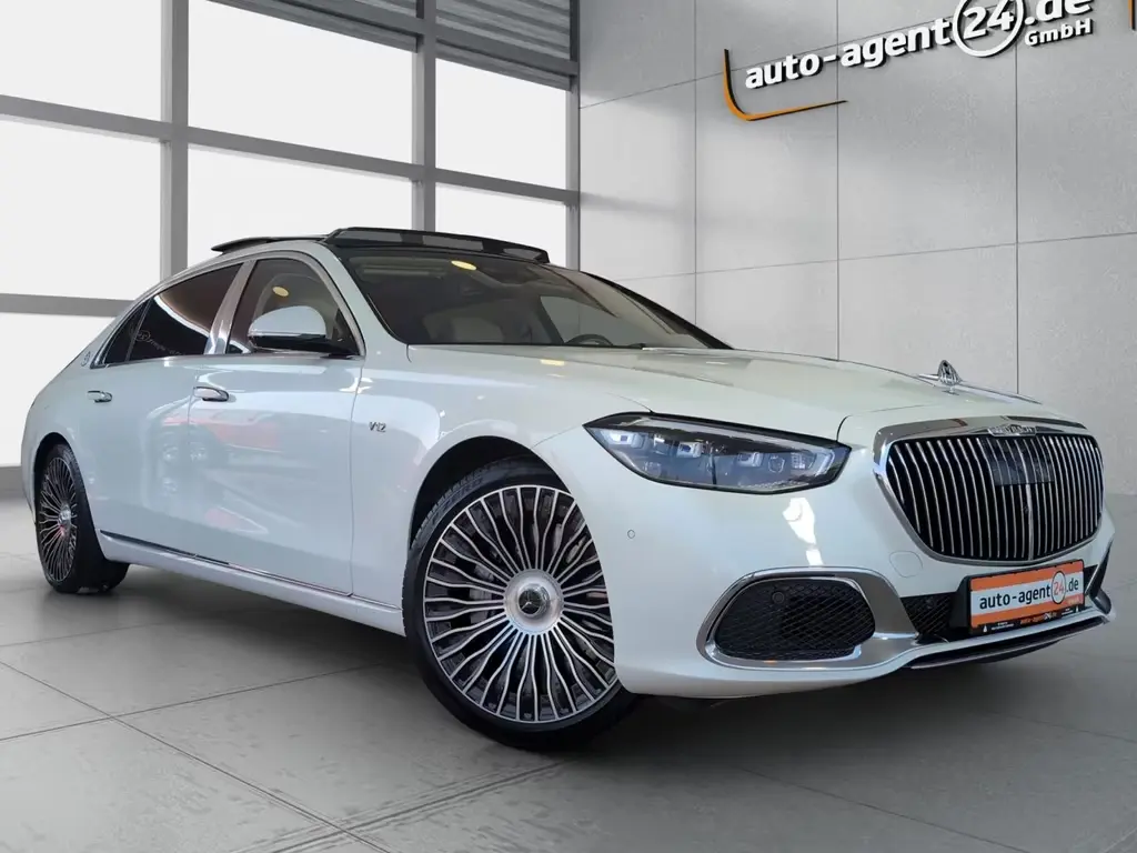 Main__Slider__Photo:Maybach Other S 680 4M /elek.Fondtüren/4Sitzer/NP270T€ 03/2024-0